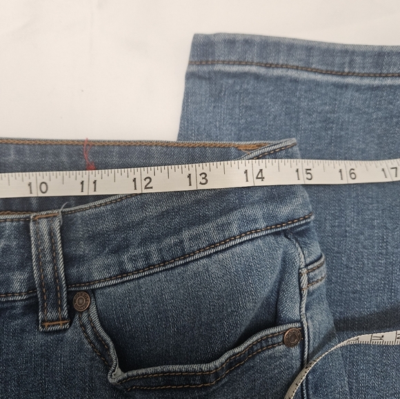 Talbots Simply Flattering Collection Cropped Jeggings! - Picture 5 of 7